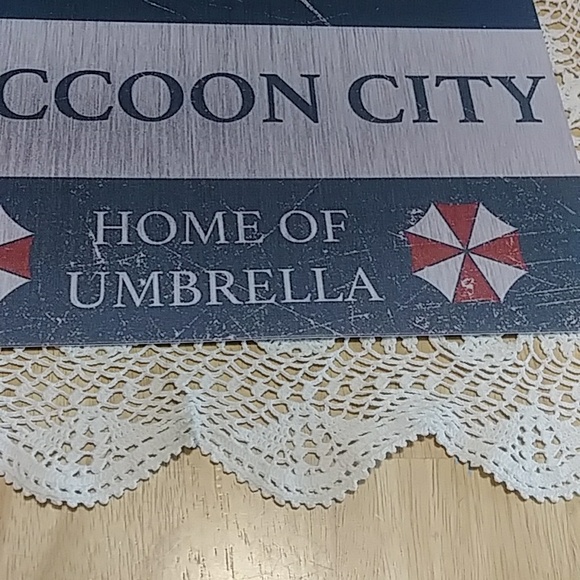 Distressed vintage style new Wall Art, Raccoon City - Picture 2 of 4